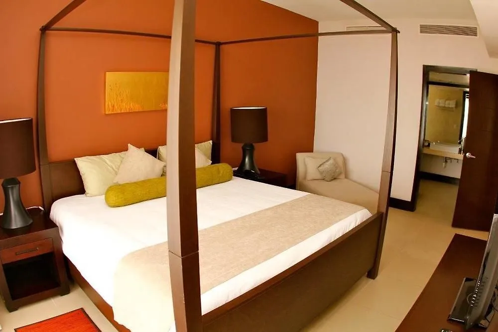 Bric Hotel & Spa Playa del Carmen